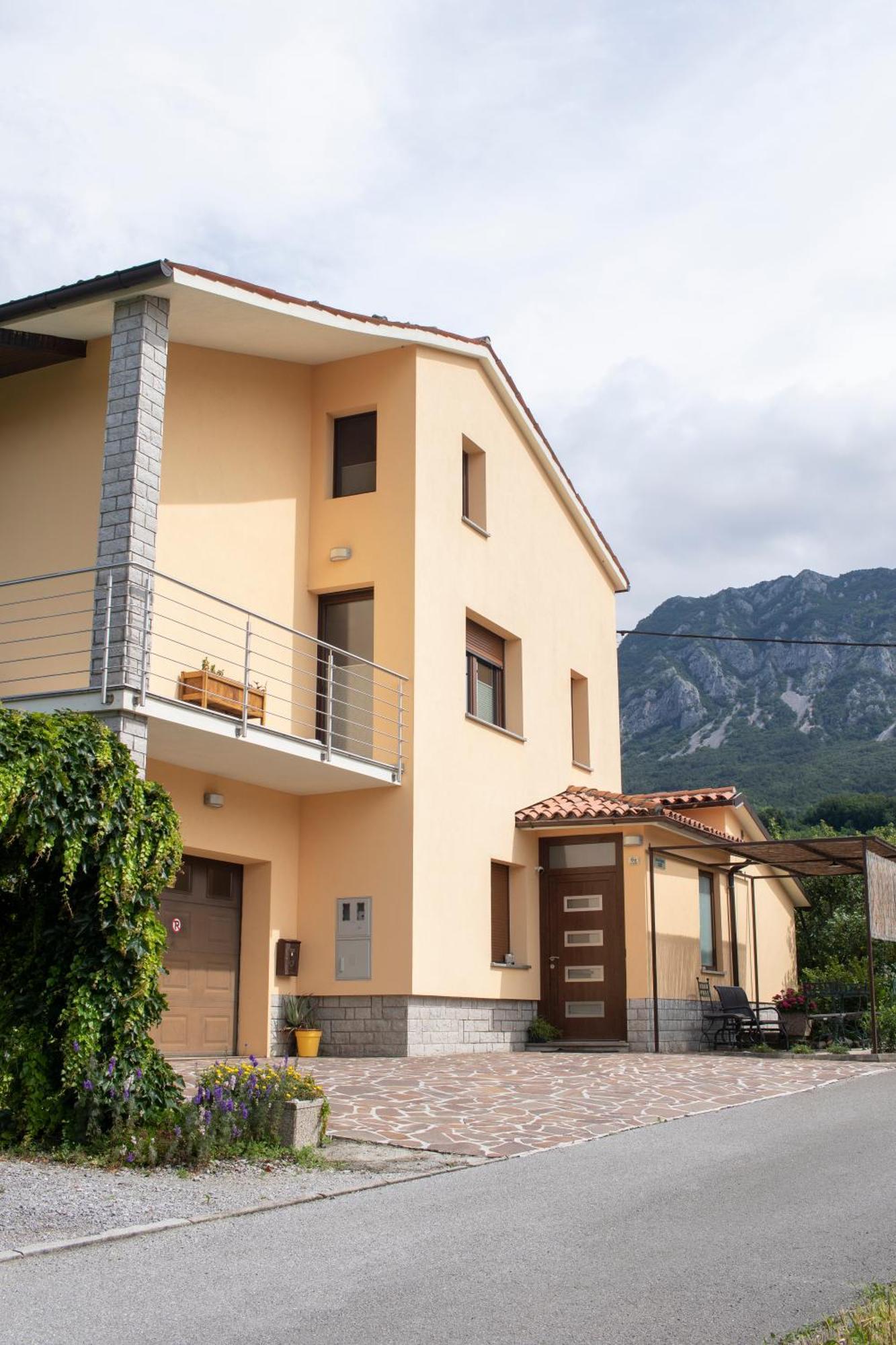 Borea - Sobe Budanje Vipava